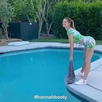 #hannahbooty