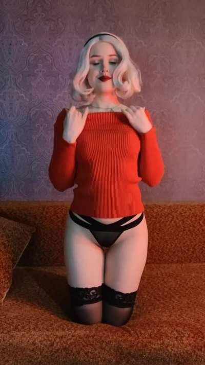 Sabrina Spellman cosplay by koshka_kimmy