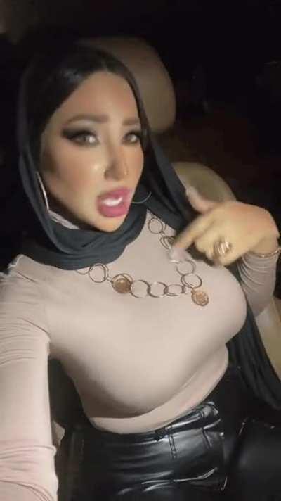 The need to be brown🇮🇳 bred