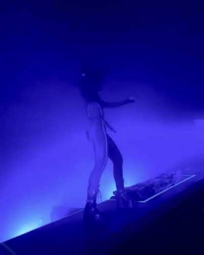 Andrea dancing in a bodysuit 😮‍💨