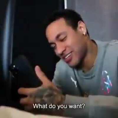 This was Neymar’s reaction to us drawing Bayern. Lmaoo he is always so calm I was having a meltdown after the draw.