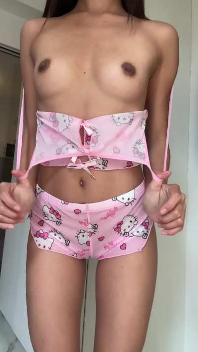 Would u let this petite Asian ride u?