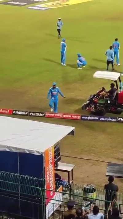 Ball tampering is not allowed, sir. 