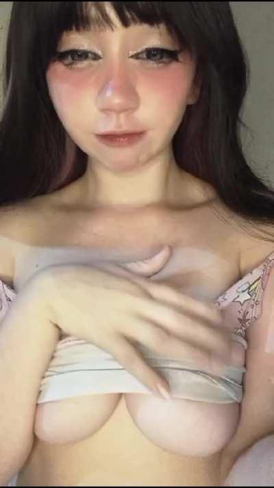 Hope Guys Still Like Small Breasts