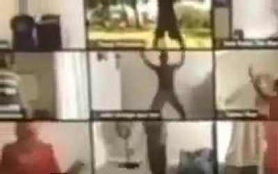 soulja boy off in this hoe watch me crank it, watch me roll watch me crank that soulja boy then Superman that hoe