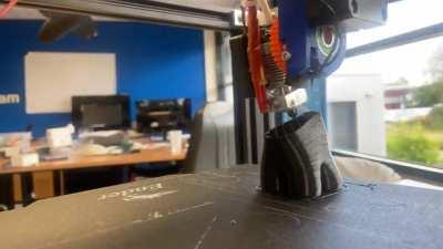 4th axis for overhanging dinosaur neck