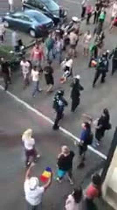 Man fights Cops and wins? - Altercation starts at ***00:10**