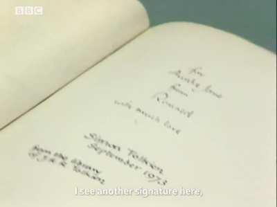 A first edition copy of The Hobbit on Antiques Roadshow in 1990