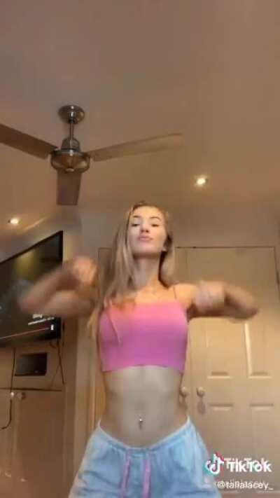 Bouncy 18yr Old Tatas