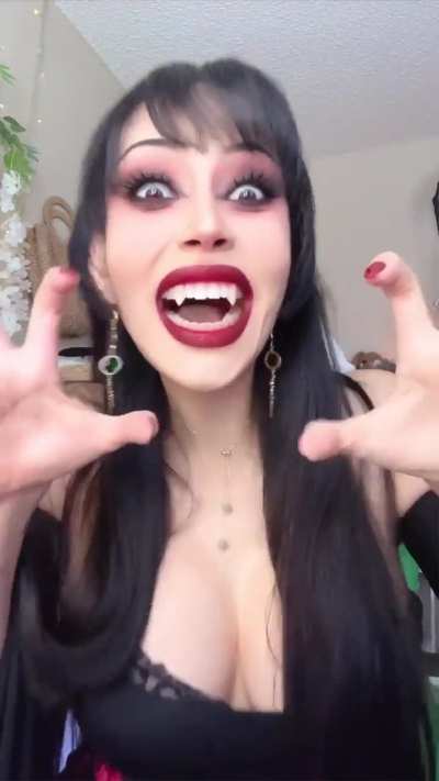 Ready for our date night~