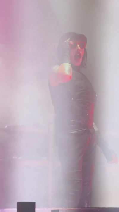 No heart shaped glasses were broken during mobscene