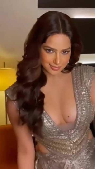 What DO you all think will Happen to Miss Universe Harnaaz Sandhu in Future? Whether her career will go up like Aishwarya or She would just remain a Fucktoy like Urvashi