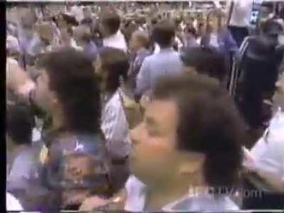 NYMEX floor trading with live commentary by Robert Downey Jr, 1993