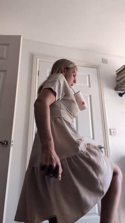 Banana milkshake makes me so gassy