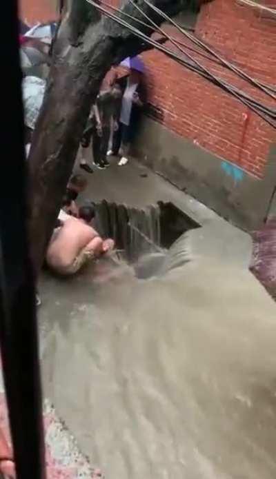 Rainstorm 1 hour in Zhengzhou, China