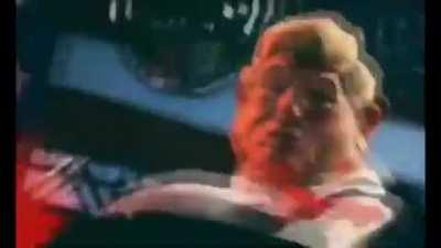 Ven y trata de golpearme si es que puedes