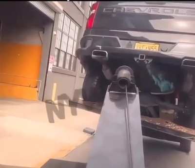 Guy tries to avoid repo by stealing tow truck. Chaos ensues.