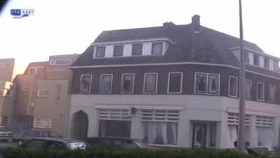 Взрыв фабрики по производству фейерверков в Нидерландах, 13 мая 2000 года. 23 погибших, 950 раненых.