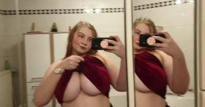 Who asked Santa for a chubby 18 year old with massive boobs? 🎁