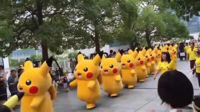 [120/119] Pikachu Party Like It's 1999 (Prince, Pikachu March)