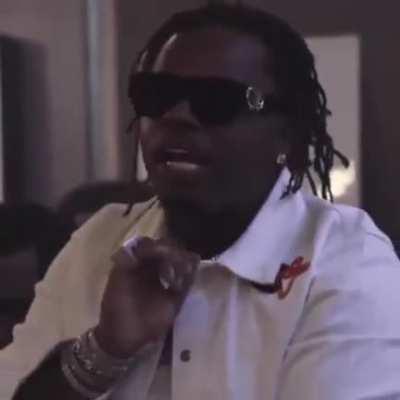 Young Thug was rapping this Gunna song like he made it himself 🤧🔥