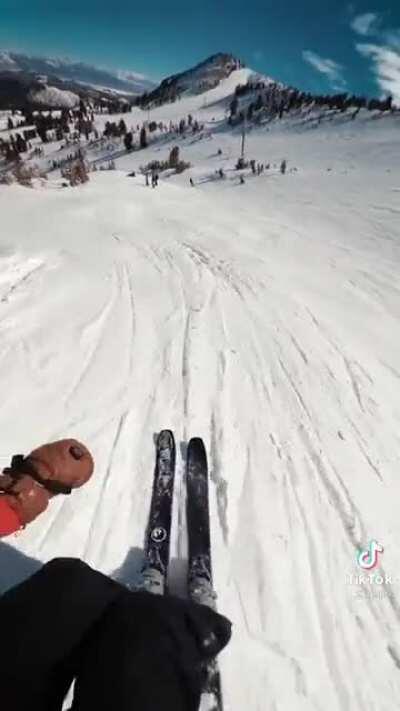 From top to bottom of Mammoth Mountain with Chris Benchetler