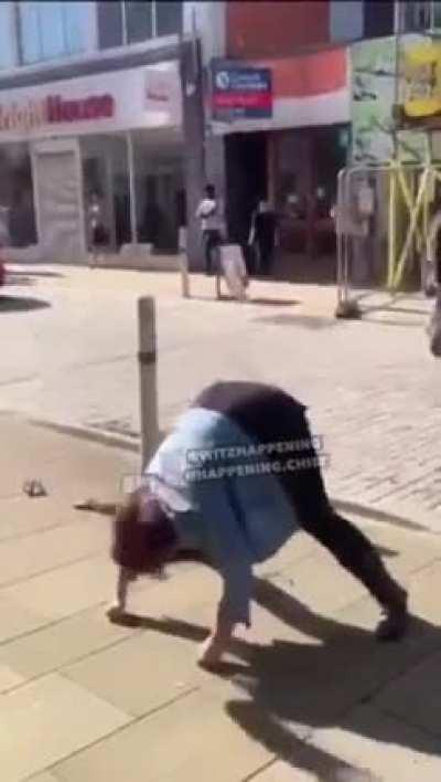 Is this some kind of Kung Fu???