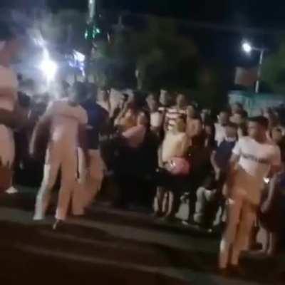 WCGW How to fail as a stand out