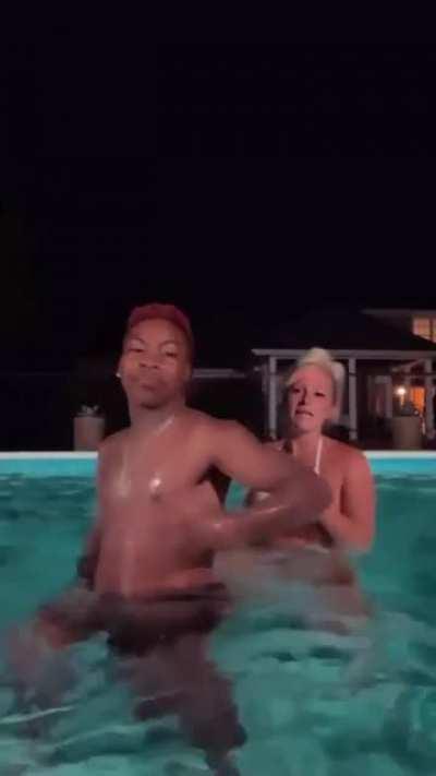 SNOWBUNNY LIFE 🔥😈🔥