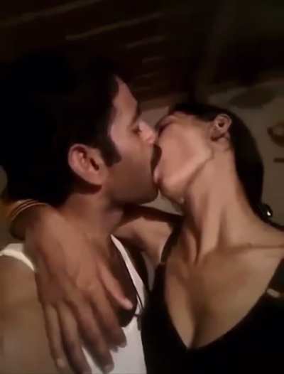 Indian Couple Tongue Sucking