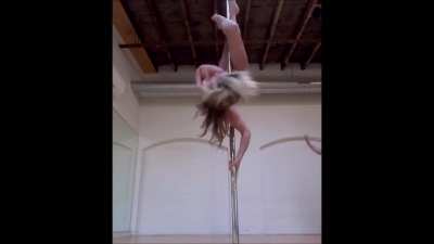 JENNA DUFF, I'd eat a mile of her sh*t just to get to lick her @sshole!