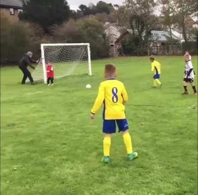 Goalie assist. What a save