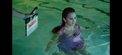 So massive 🍼 🍼 practically falling out 