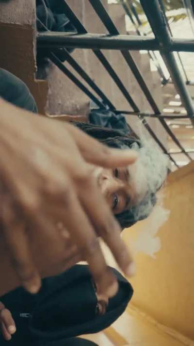 I’ll pay for my dawg’s music videos just for one of these 😂😂😂😂😂 omg wtf😂🔥🔥🔥