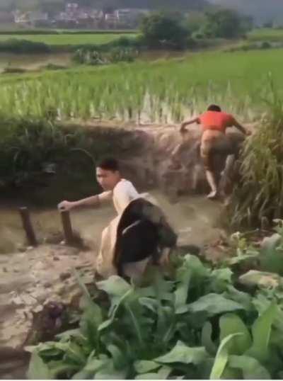 Guy in the red having an excellent day