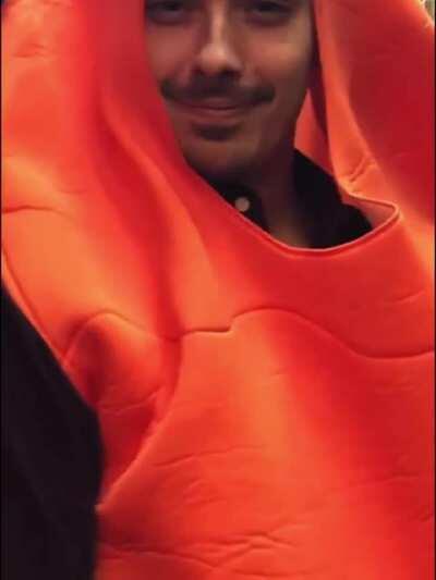 “Do I look sexy?”