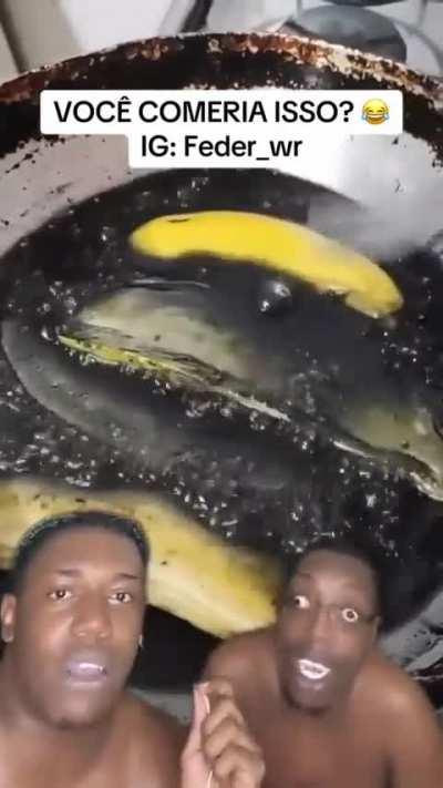 BANANINHA COM PETROLEO