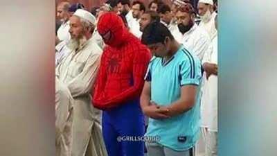 He'll save us all insta credit@GRILLSQUIDD