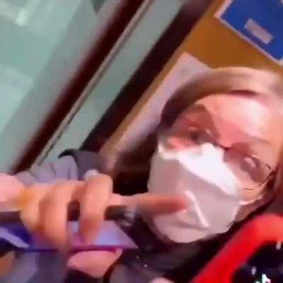 The libs are having a rough time with this one.