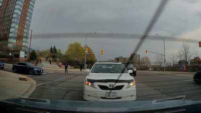 Good way to change your lane