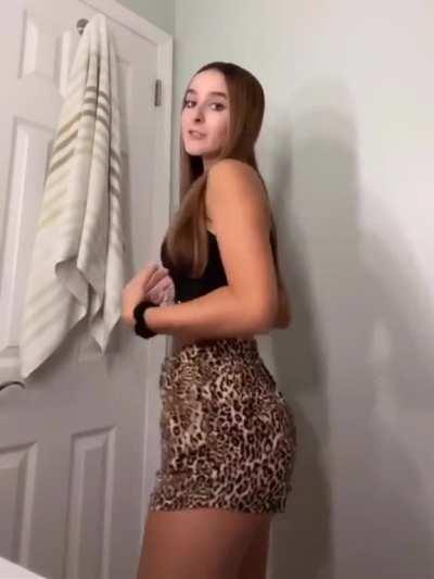 The OG TikTok Thot 🍑