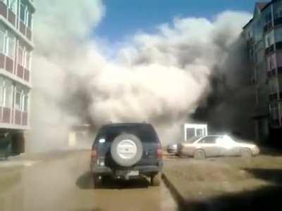 Не спрашивайте где упало это здание