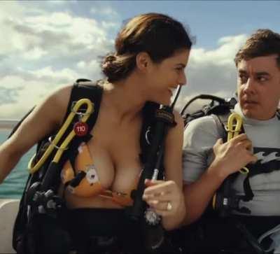 Alexandra in a deleted scene for Rampage