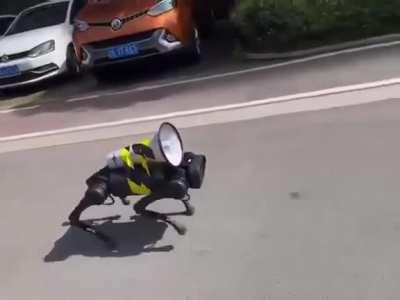 爱×死×机器人x戴口罩