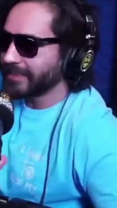 POV: Você está vivo pra presenciar Jones Manoel fazendo o Arthur Petry concordar com ele...