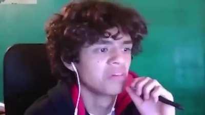 iLu y el chat cuando ven anime