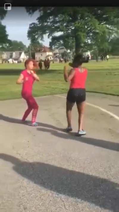 White Girl Gets Jumped and Still Win