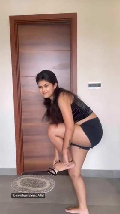 Roshni singh 🍑🍑🍑