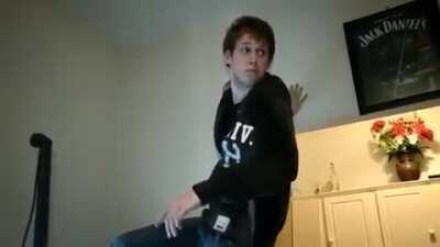 Reminder that this glorious video exists.