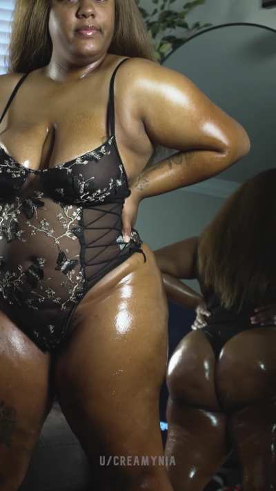 Team Ass vs Team Tits...Explain your reasoning
